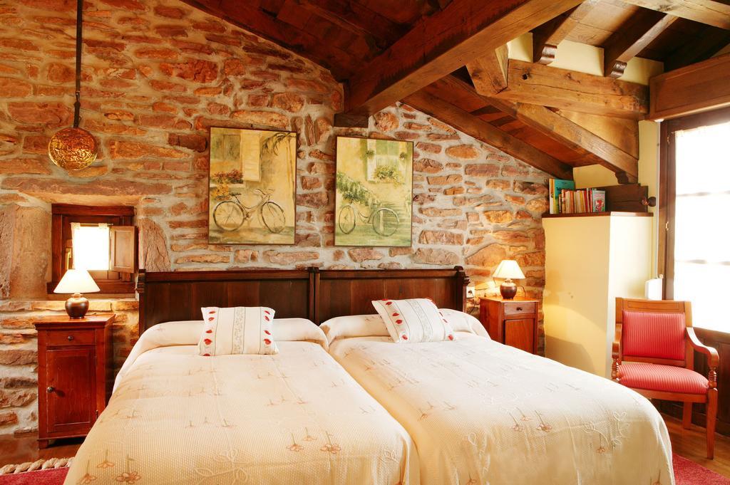 Casa Rural Gananea Zuaztoy de Azpilcueta ภายนอก รูปภาพ